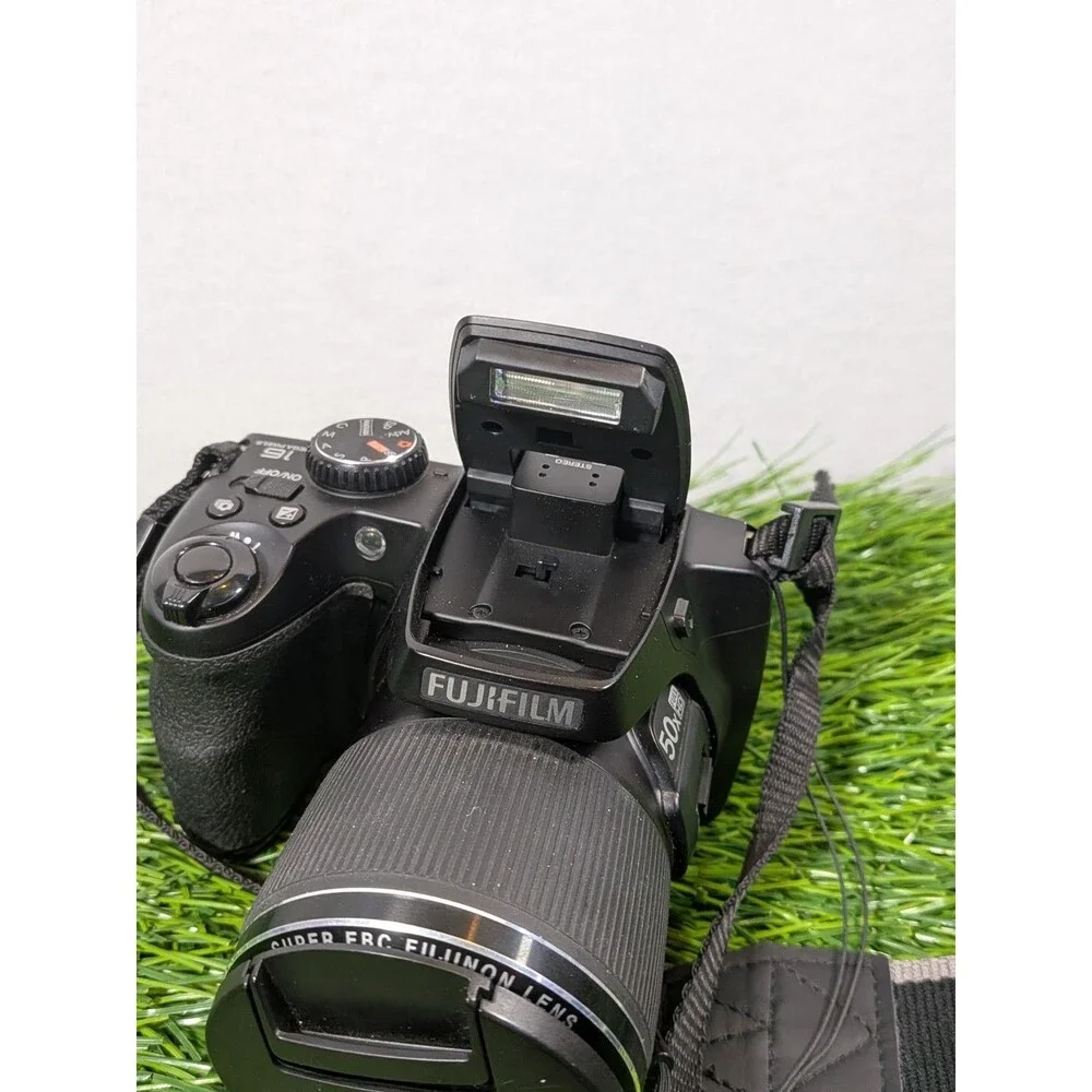FUJIFILM FinePix S9200 Black 16MP 50x Zoom Digital Camera Tested